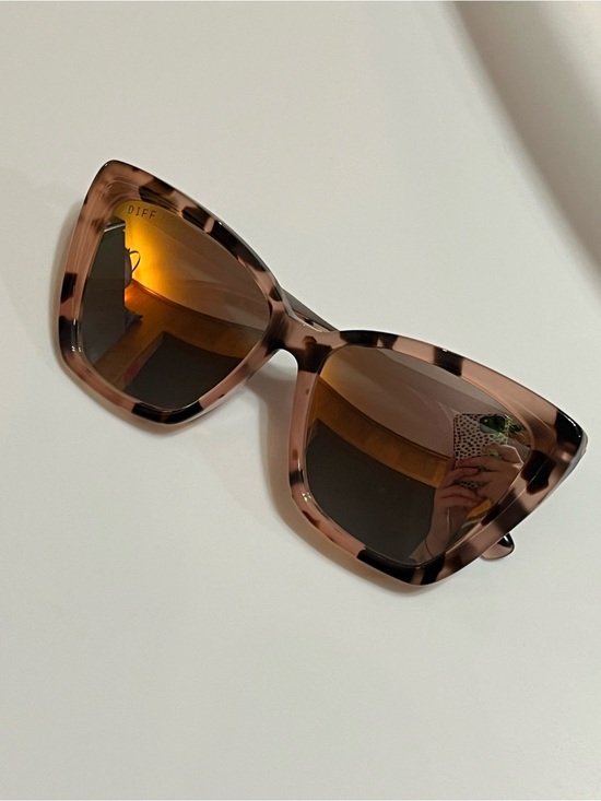 DIFF Becky II Cat Eye Sunglasses Pink Tortoise Polarized Women\'s UV Protection main image 8